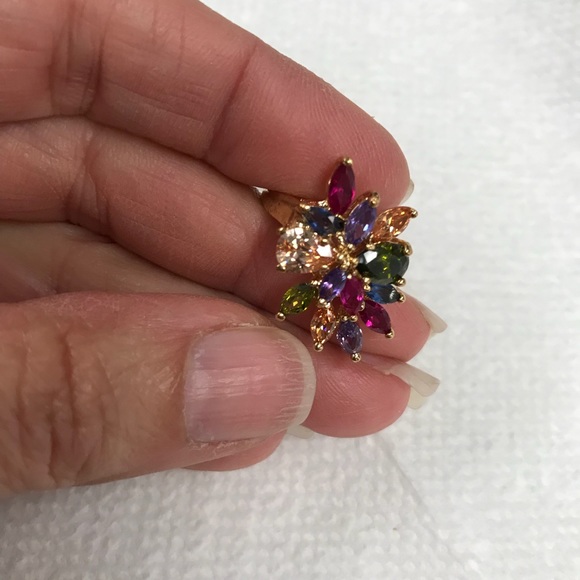 Ring - Picture 4 of 5